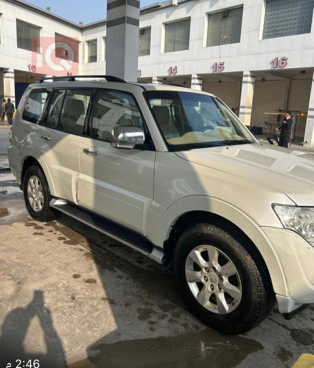 ميتسوبيشي باجيرو